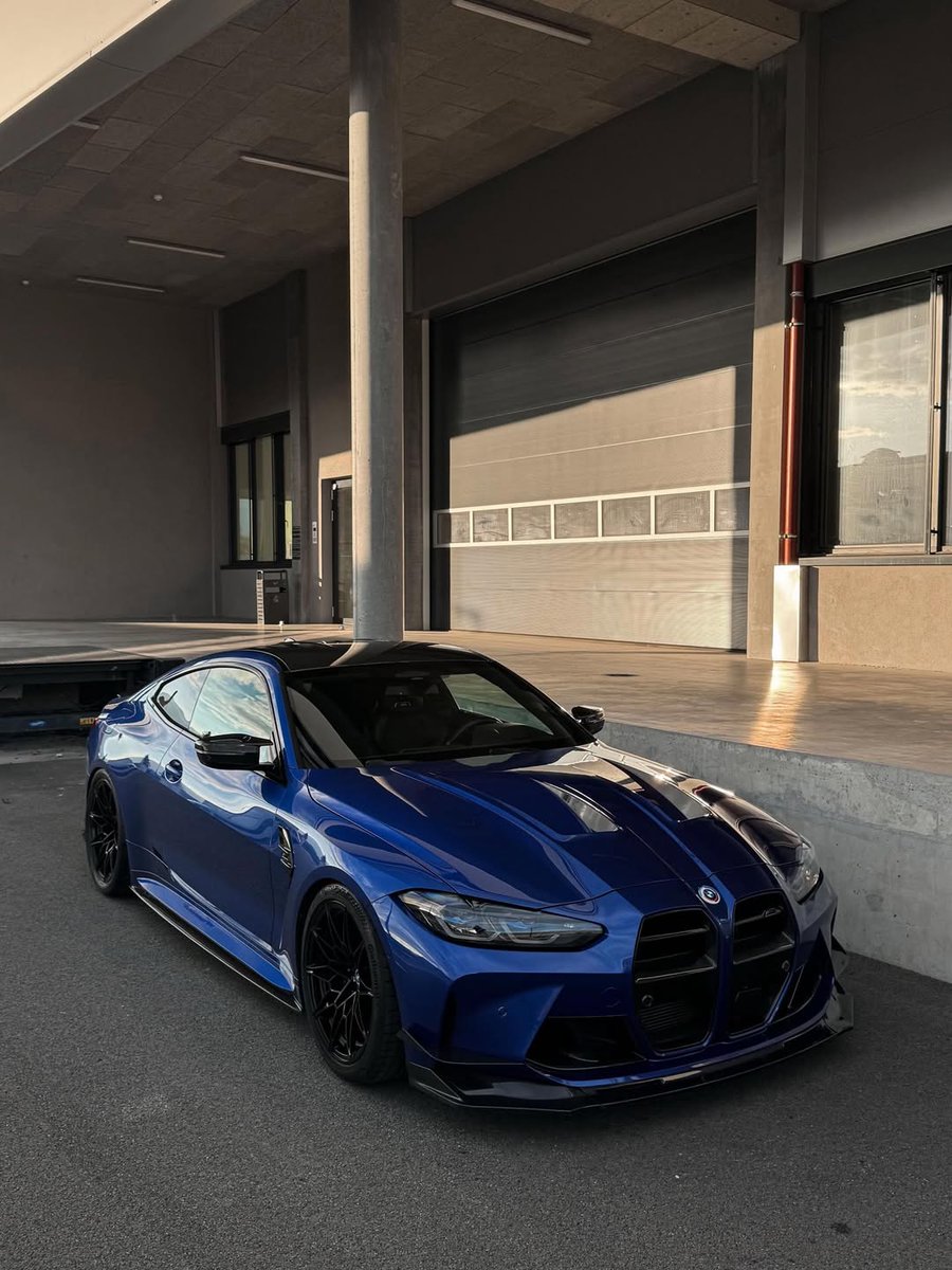 COMPETITION tweet media