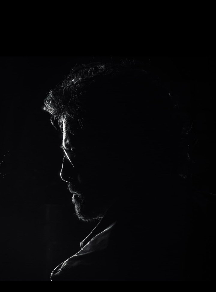 KiranRathodApp's tweet photo. Wishing a very Happy Birthday to #ChiyaanVikram 🎂
A true inspiration of hard work and passion. Keep rocking! 🌟  

@chiyaan https://t.co/meeISGoy97
