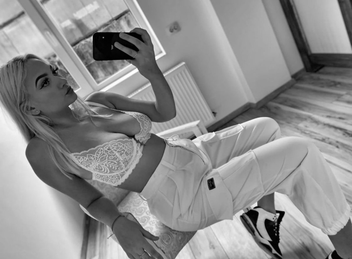 Janet Clint tweet media