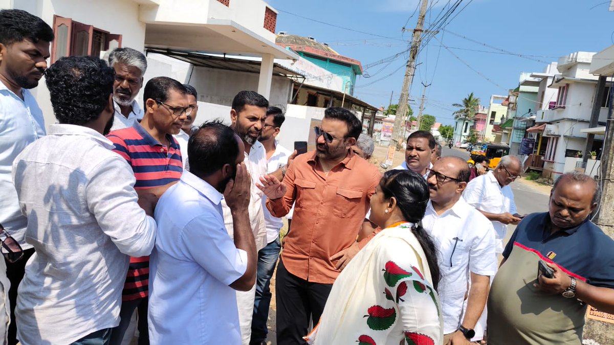 SantoshSLadINC's tweet image. Today, as part of the #TamilNadu Legislative Assembly election campaign, meetings were held with several local leaders and party workers in the #Colachel Assembly constituency of Kanyakumari district to discuss election strategies.