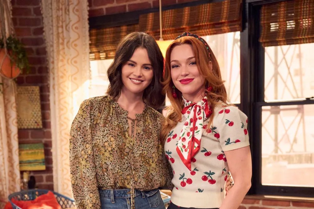 PortalSelenaBR's tweet photo. 🚨 Alex e Harper reunidas! 🥹

Disney anuncia que Jennifer Stone retornará como Harper Finkle na última temporada de “Feiticeiros Além de Waverly Place”. https://t.co/T0rAfeaRQD