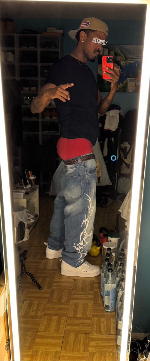 Sock man tweet media