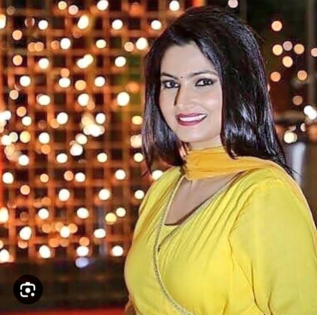 बेचारी 1 किलो पाउडर पोत कर माहौल बनाने वाली ही थी कि बिल औंधे मुंह गिर गया 🤣🤣
#AntiWomenAlliance