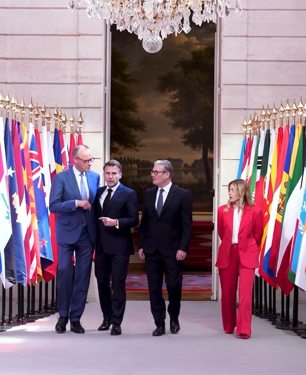 RadioGenoa tweet media