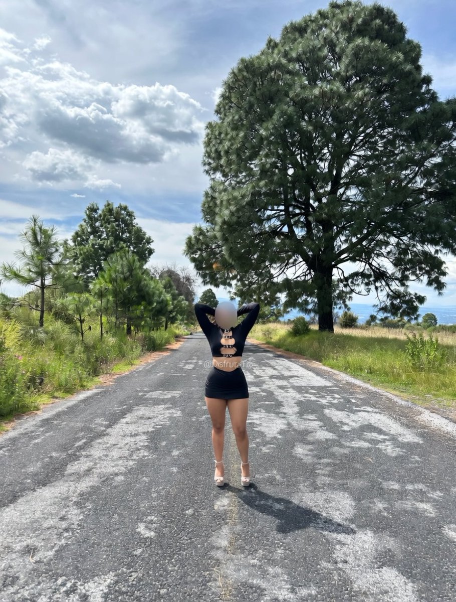 Sandra y Miguel 😈 tweet media