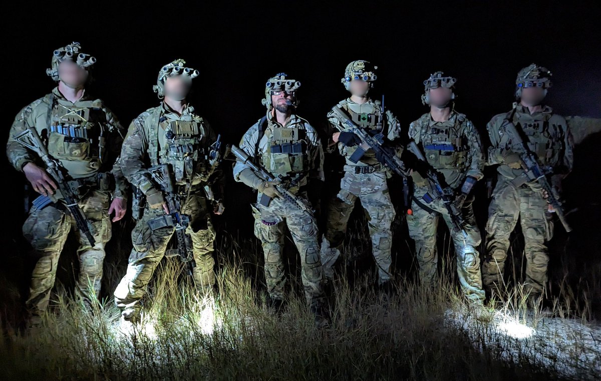 Special Ops Magazine tweet media