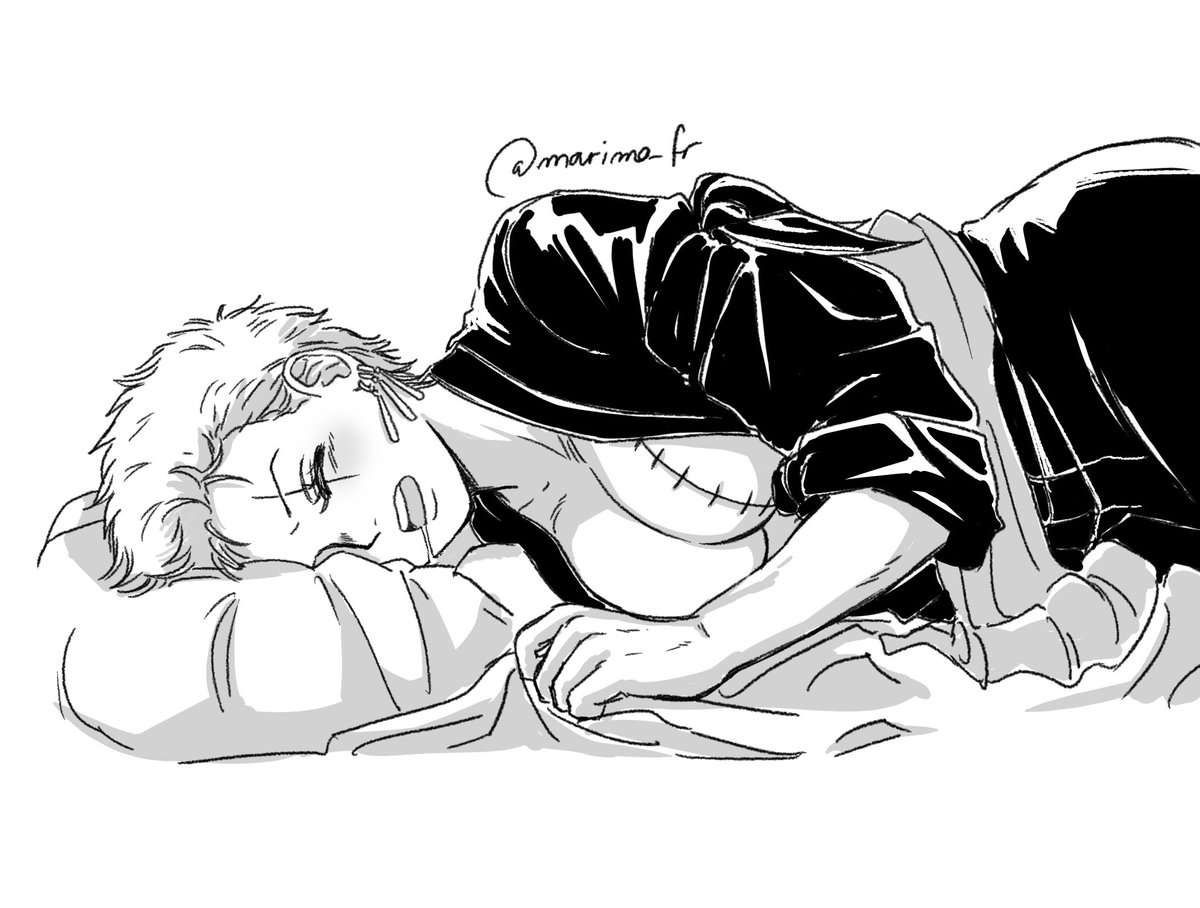 Sleepy 😴 Fem!Zoro 💚✨️