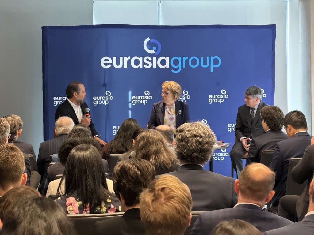 Eurasia Group tweet media
