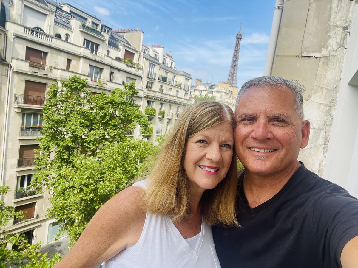 NKaravedas's tweet image. 28 works day....
#Grateful #Retirement #FlashbackFridayVibes 😎🇫🇷