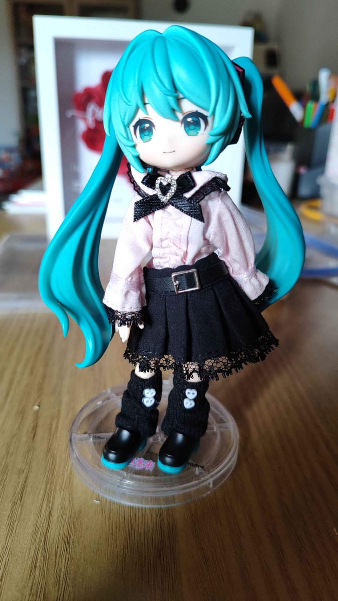 Fear_Knyf's tweet photo. @amidoll_planet i find very cute clothes ! thank you so much ! https://t.co/8kUxzSlywl