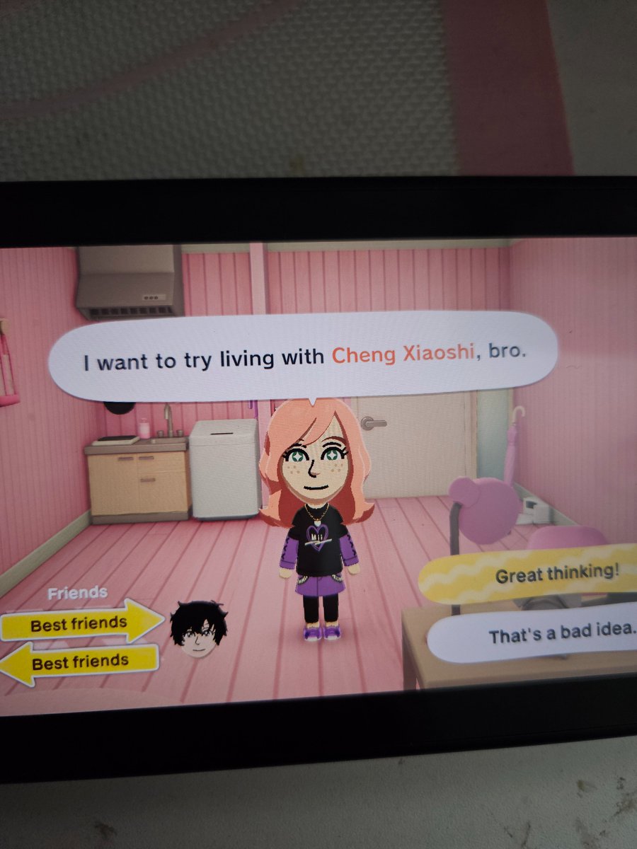 OH MY GOD THIS IS THE THIRD TIME I'VE ASKED THIS ACTUALLY STOP. HES SAVING HIMSELF FOR LU GUANG I want to let me do what I want for the sake of giggles but Lu Guang...