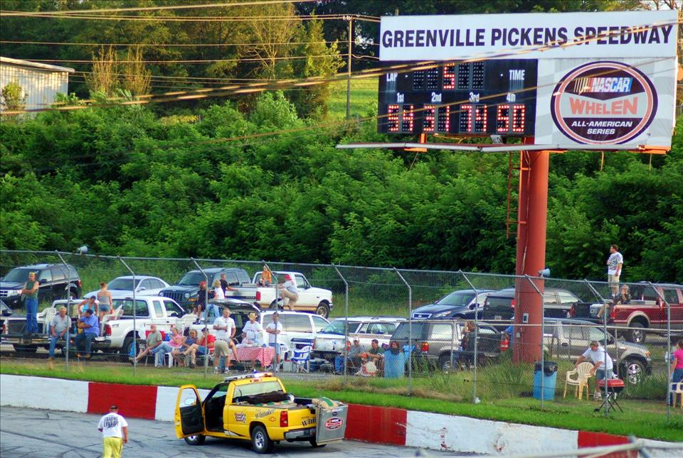 MENAFN's tweet image. 'Right To Race' Laws And The Battle Over America's Local Racetracks #'Right #Race' #Laws #Battle #America's #Local #Racetracks #Building #Houses #Mortgage #Rent #property dlvr.it/TS5JFs