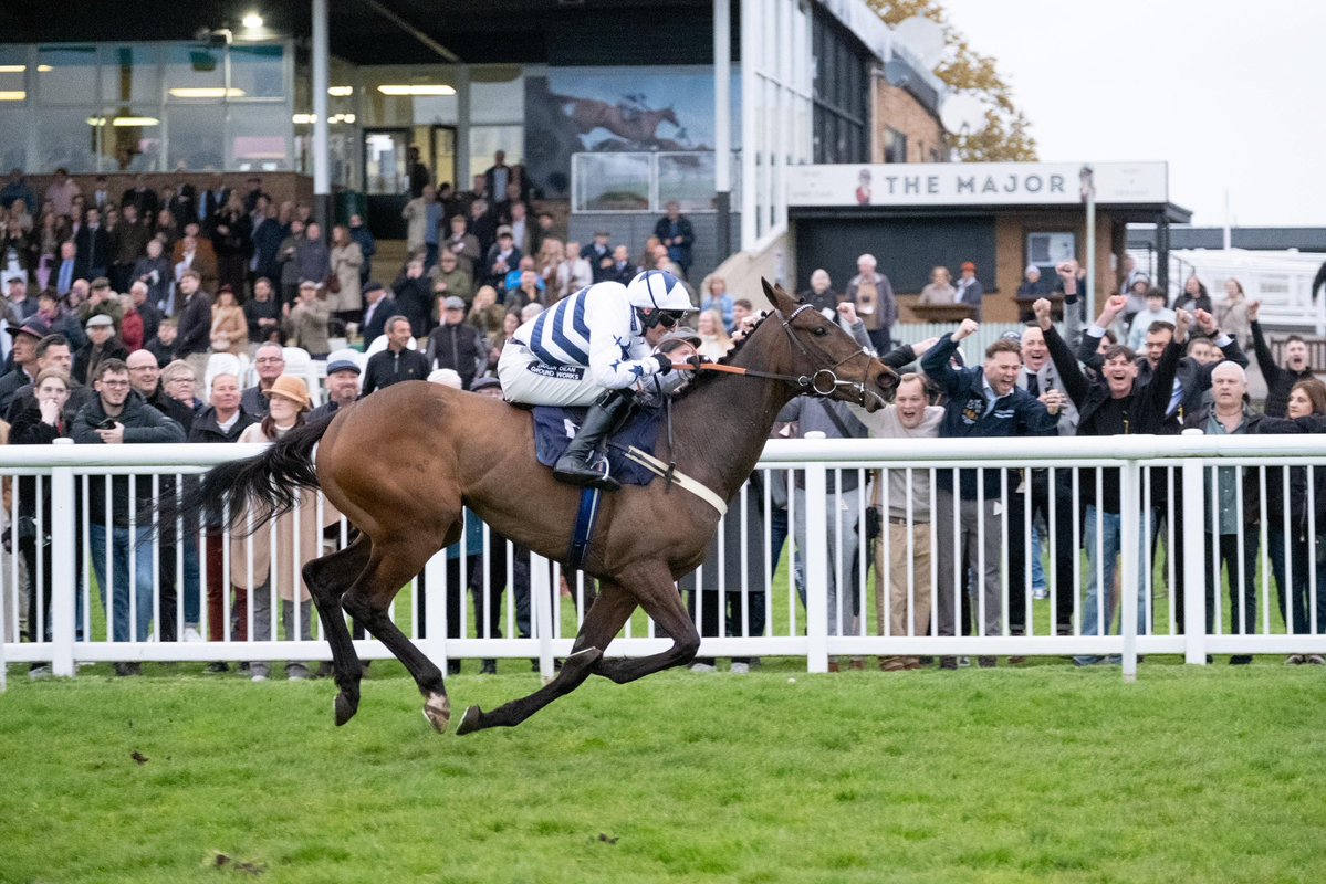 Basher Watts tweet media