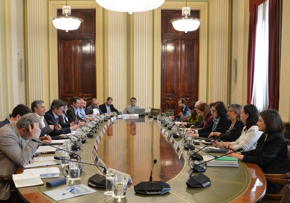 gavagrup's tweet photo. Buen momento para recordar una fecha 📆: el 2️⃣7️⃣ de abril. Lo hacemos de la mano de los amigos de @FHALMERIA principalmente para la gente del campo andaluz y extremeño afectada.

➡️ El plazo para aceptar las ayudas del Gobierno por el tren de borrascas terminará el 27 de abril ⬇️ https://t.co/KN4cuI9c3F