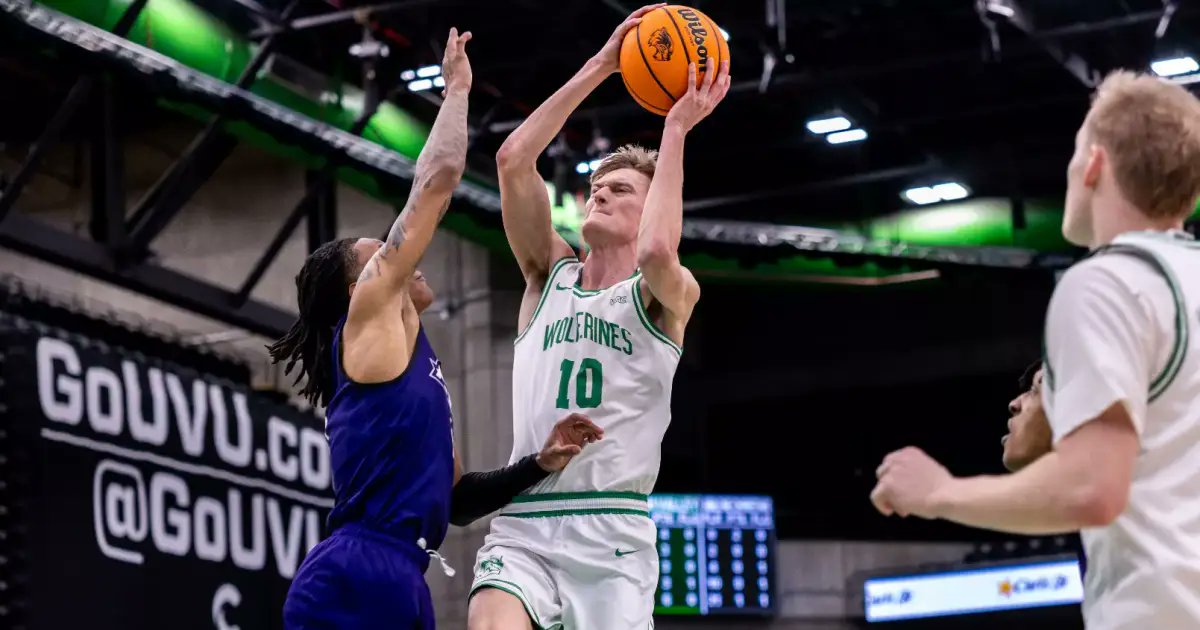 Robin Washut tweet media