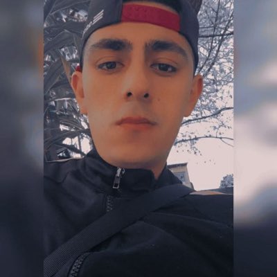 Kevin425898844's tweet photo. #NuevaFotoDePerfil https://t.co/40R4XS42oZ