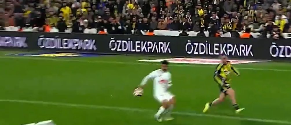 Nurizade Bey tweet media