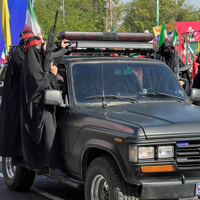 موژی tweet media