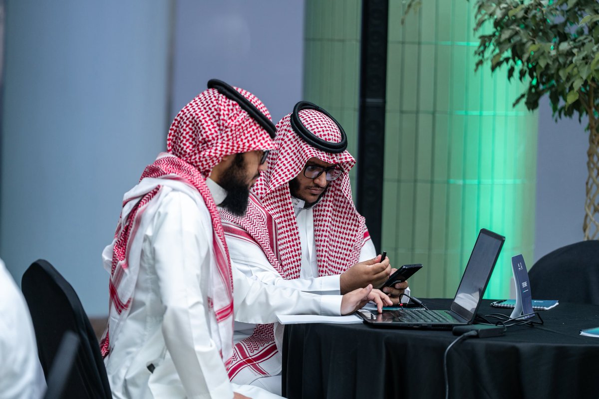 انطلاق فعاليات #هاكاثون_الابتكار_الرقمي وسط أجواء مليئة بالحماس والإبداع، بمشاركة نخبة من المبدعين والمهتمين بالتقنية والابتكار لصناعة حلول رقمية ذات أثر مستدام. 
#جامعة_الأمير_سطام