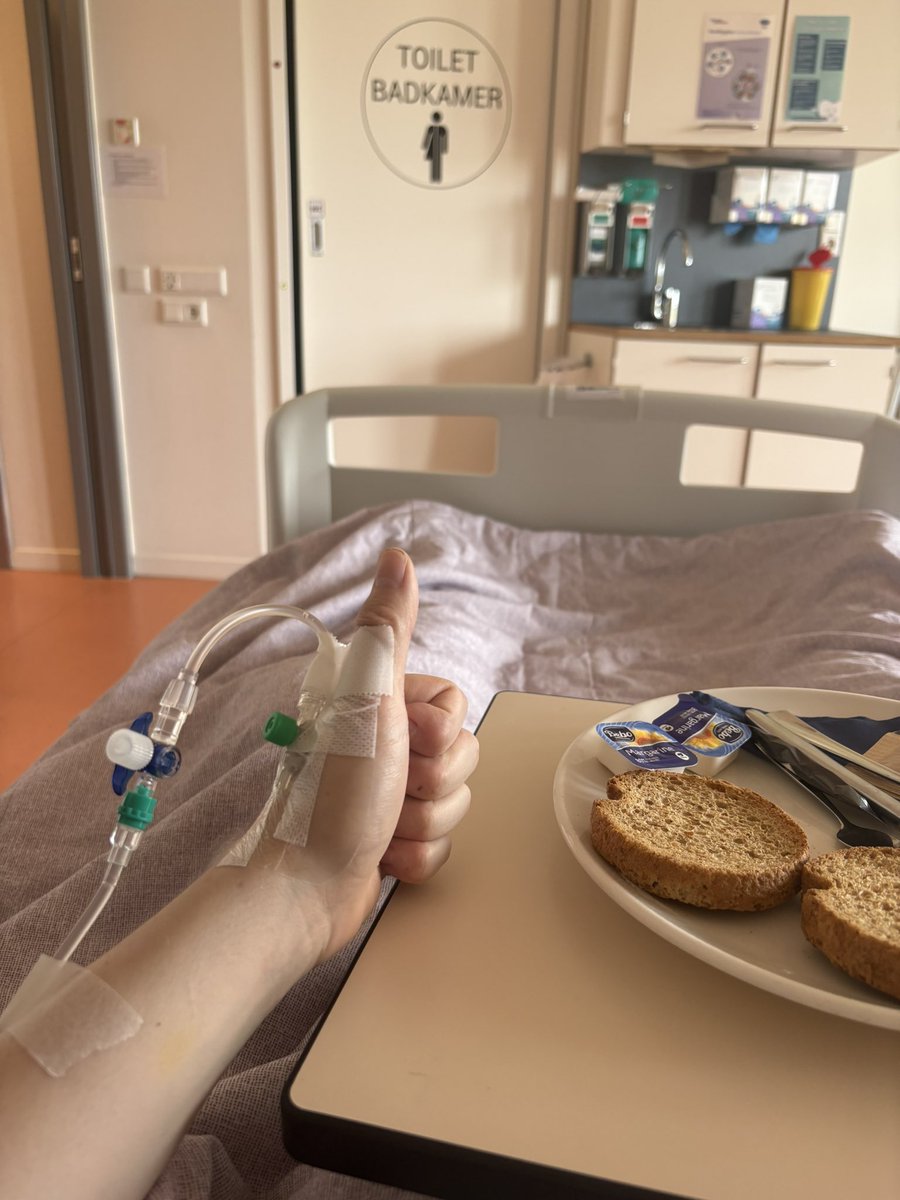 ItzzD0NUT tweet media