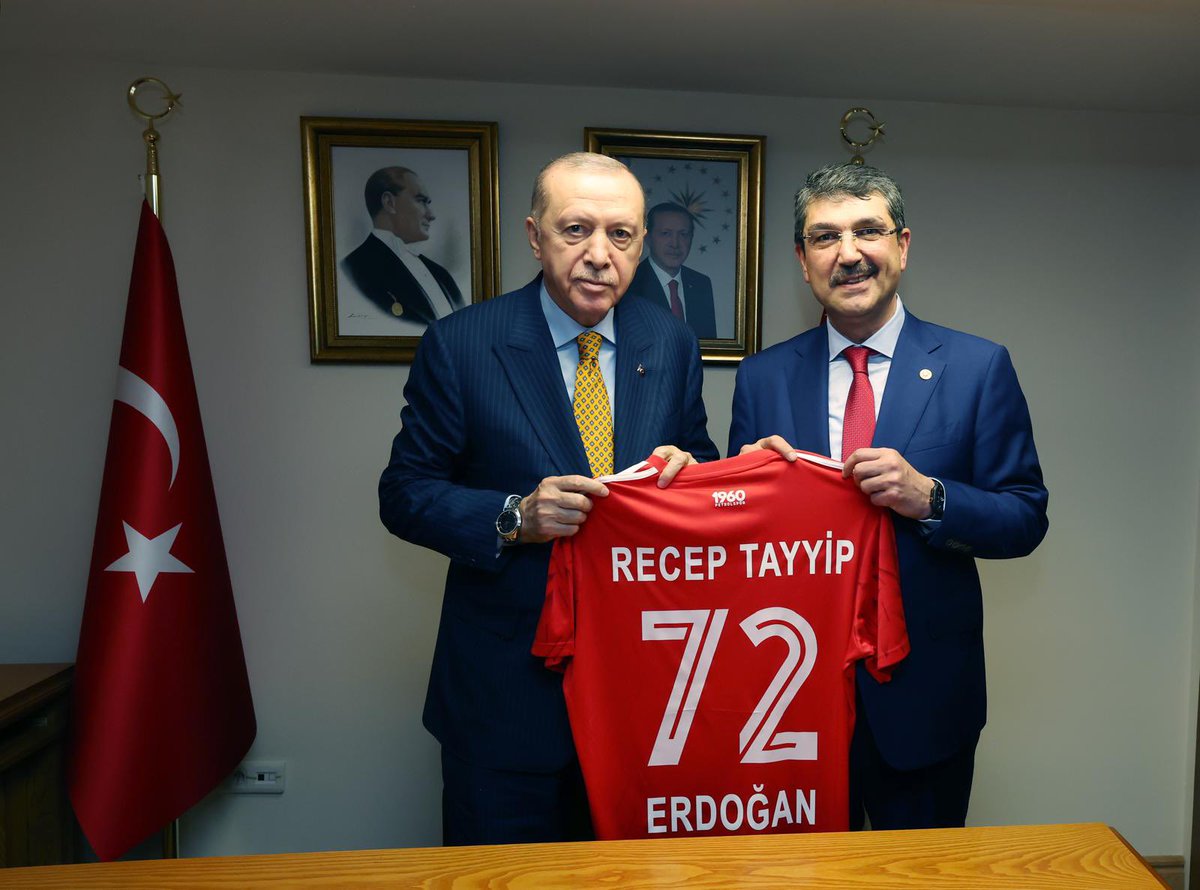 Batman Petrolspor tweet media