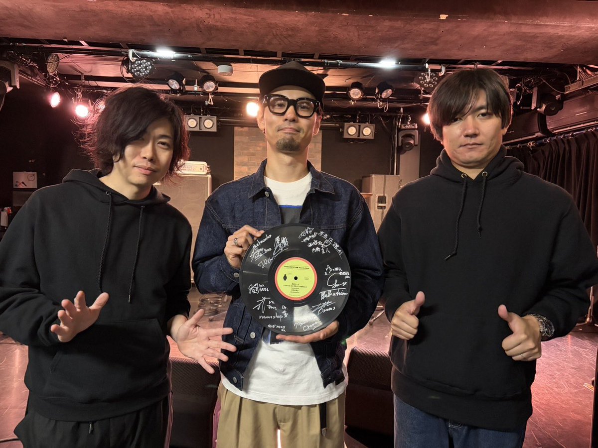 the_knowlus's tweet photo. 2026.4.16

大塚Hearts Next
セットリスト

1. ディストピアは眠らない
2. eLL
3. 僕らが深淵を見つめる時
4. 南十字星の駅で
5. クロノス
6. ヒカリ

en. 空中都市の夕暮れ

つづく↓ https://t.co/KtTJMaxk0X