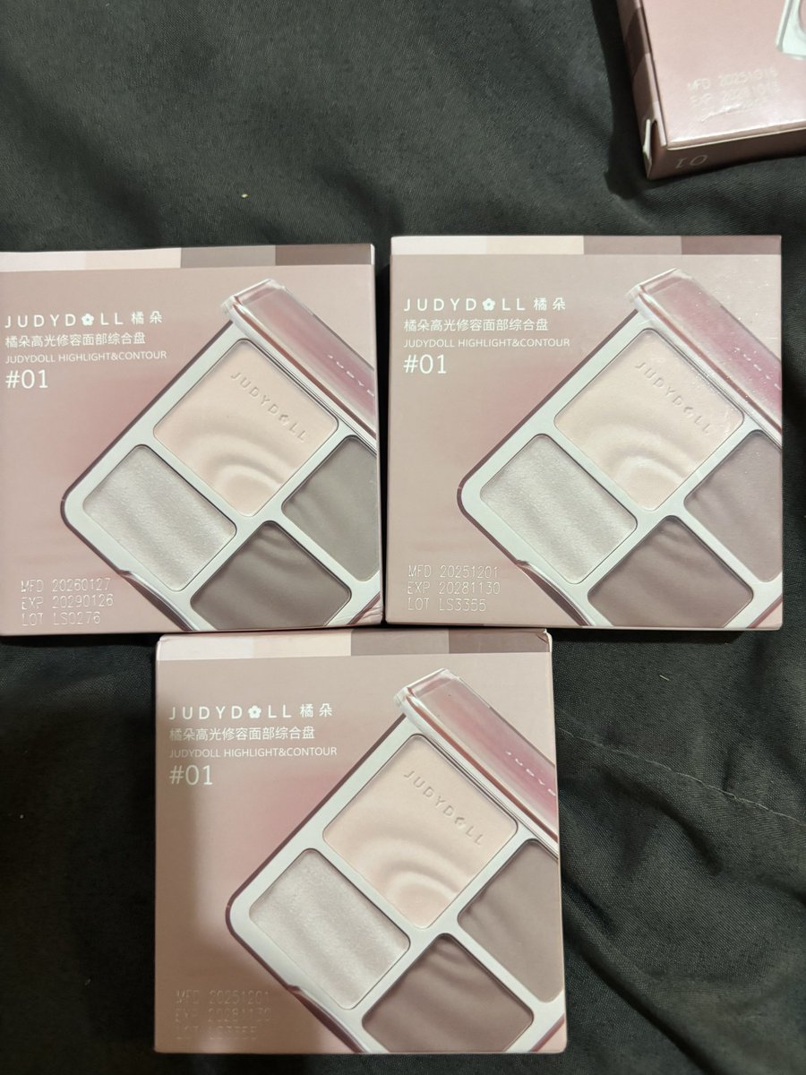 mikkk5612's tweet photo. 🎀ชิ้นละ190฿ 🎀
💗งดต่องดส่งฟรีนะคะ 🙇
📮ค่าส่งเหมา40฿📮
#ส่งต่อเครื่องสําอาง  #ส่งต่อคสอ #ส่งต่อเครื่องสำอางมือสอง #flowerknows #ส่งต่อสกินแคร์  #ส่งต่อสกินแคร์มือสอง  #ส่งต่อ  #คสอมือสอง https://t.co/8FKcgLLDmz