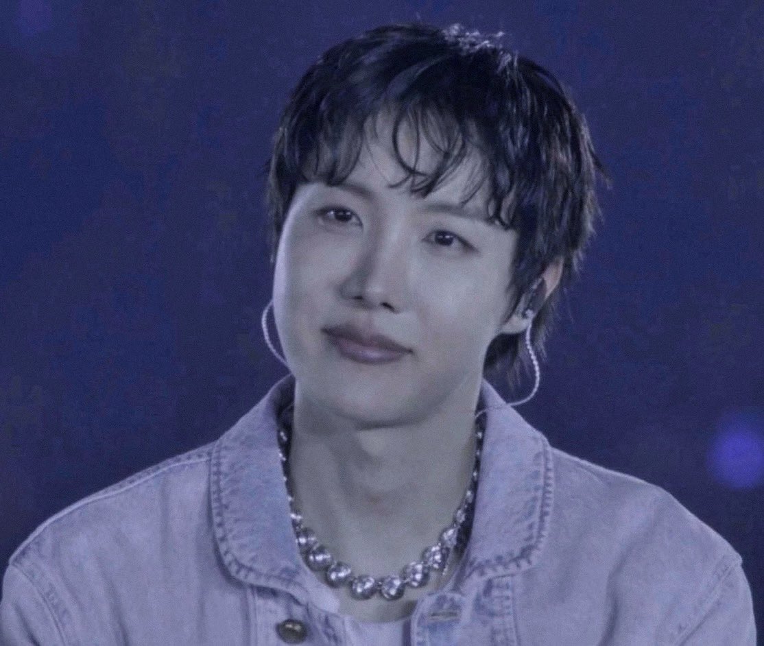 Sending all my love and strength to Hobi and his family during this incredibly difficult time. May they find peace in their cherished memories. ❤️‍🩹

WE LOVE YOU HOBI