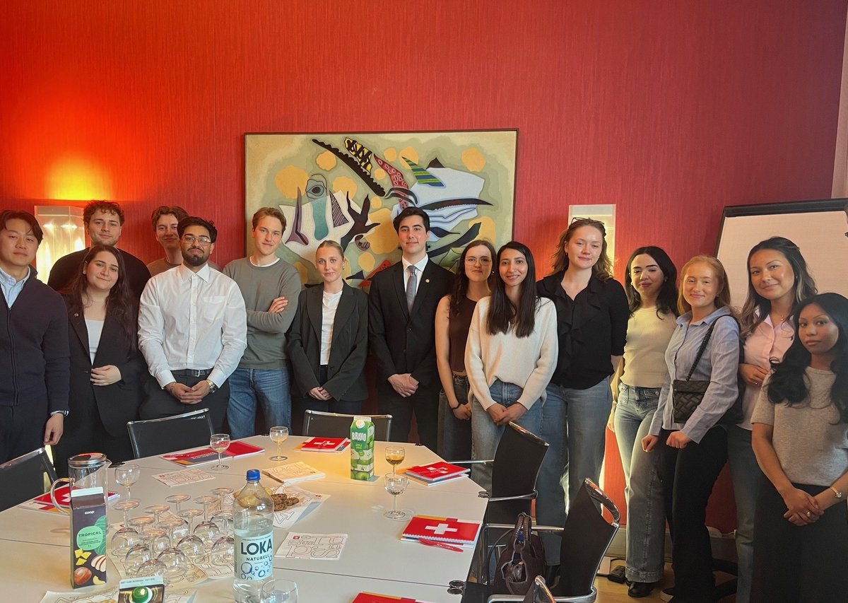 Swiss Embassy in Stockholm tweet media