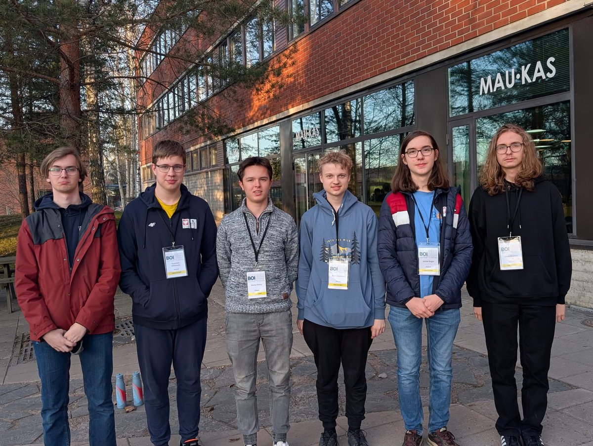 Michał Podlewski tweet media