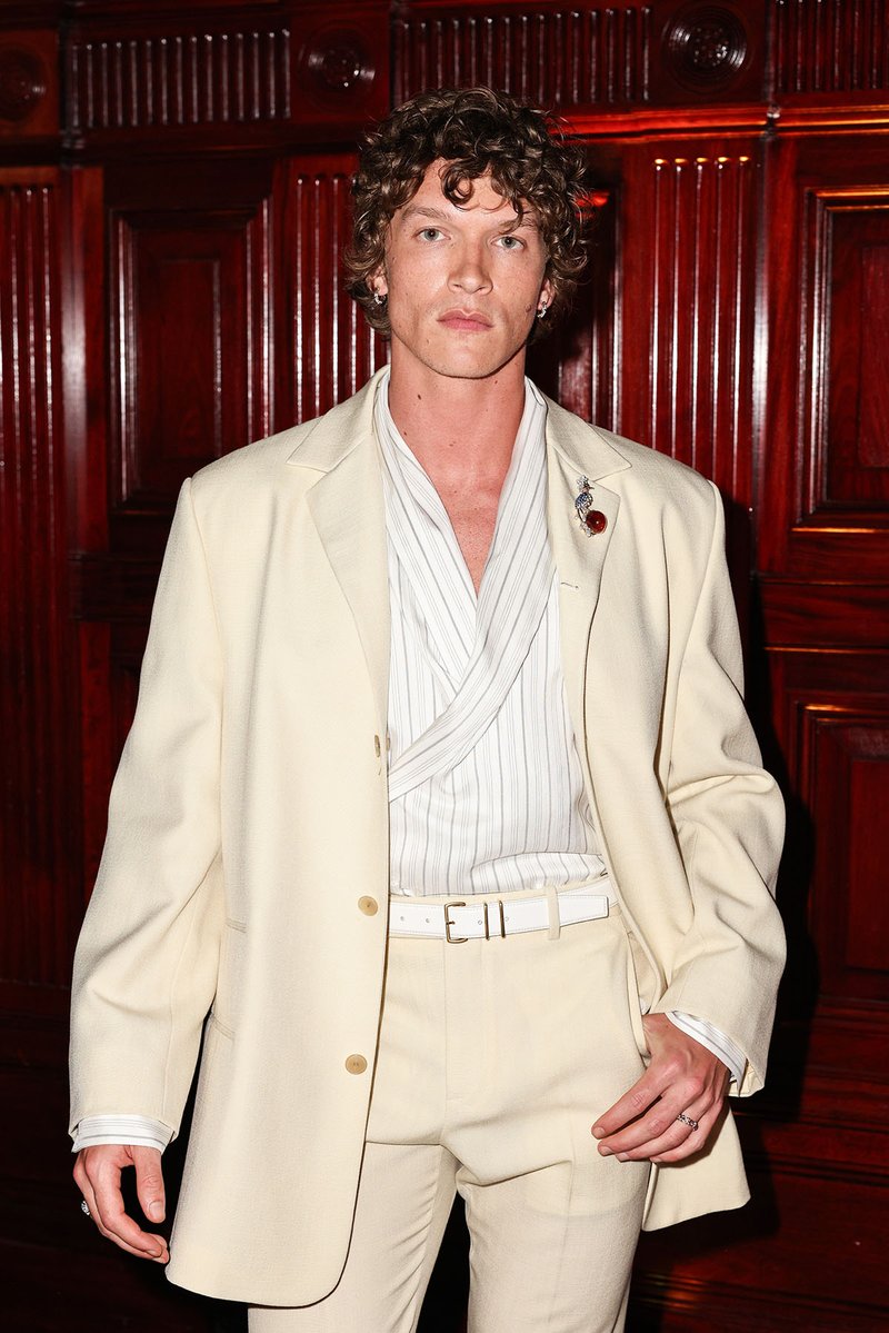 Red Carpet Fashion Awards tweet media