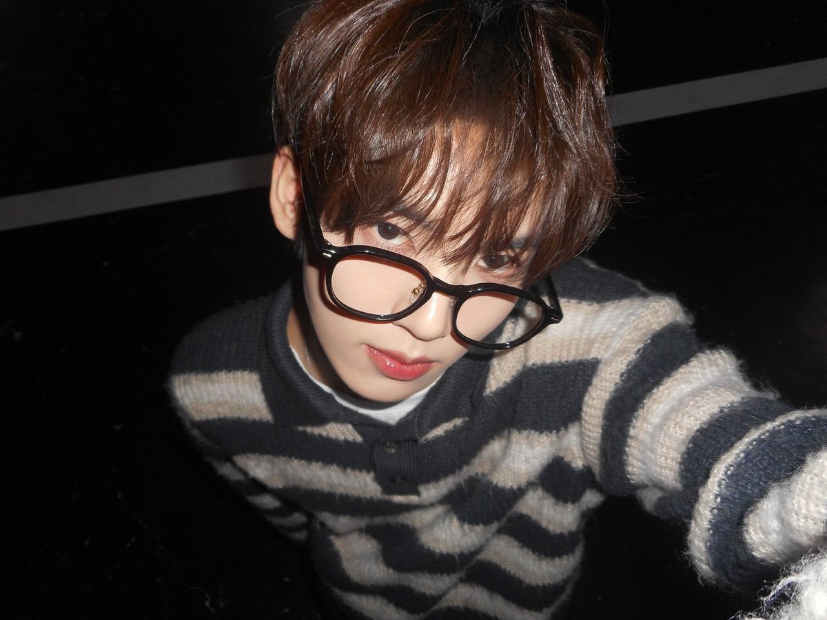 07hanpics's tweet photo. HAN YUJIN https://t.co/O0TQLbwb8e