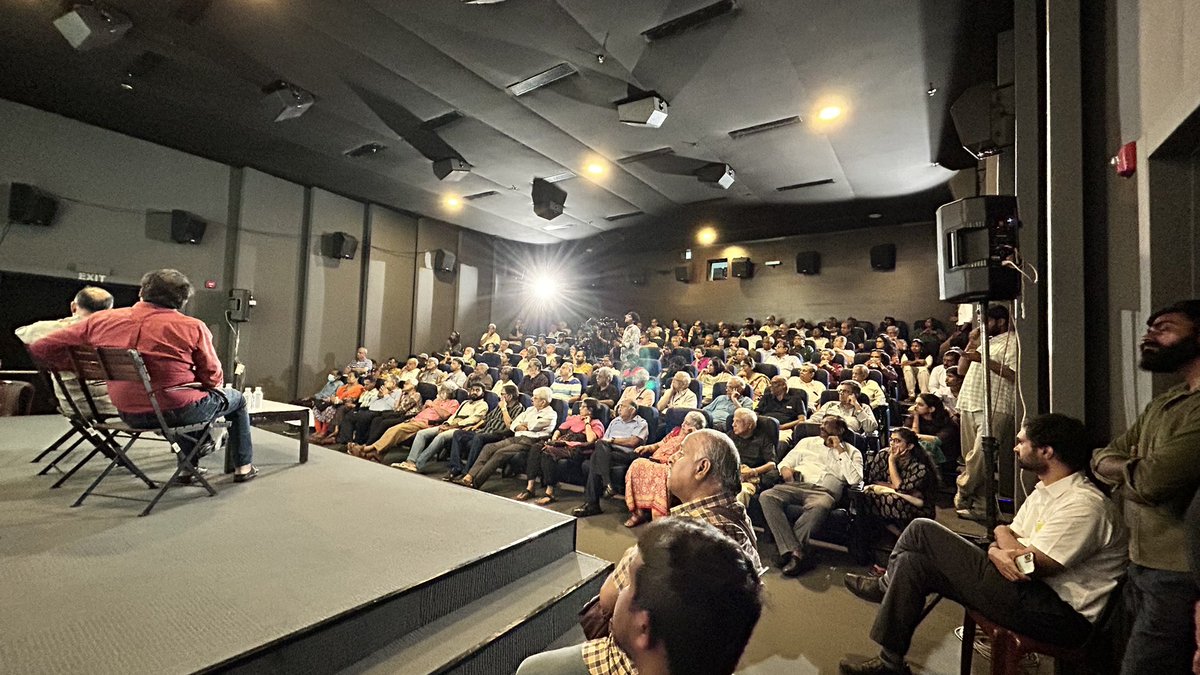 CIC_Chennai's tweet photo. A packed house today at CIC.

With elections just a week away, the interest in understanding Tamil Nadu’s political future is real—and growing.

“Tamil Nadu 2026: Way Ahead?”

#TN2026 #CICChennai https://t.co/oGct8pE8p5