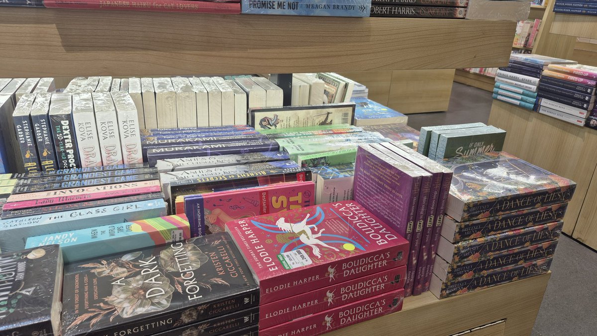 ‼️LIVE SHOPPING PERIPLUS BOOTOPIA BESOK SIANG‼️

😨 BOOTOPIA ONLY AT SELECTED OUTLETS 😨

Yu join grupnya guys, tadi aku juga udah live shopping, koleksinya bagus2❤️

chat.whatsapp.com/HMh5pnAkfQj7aU…