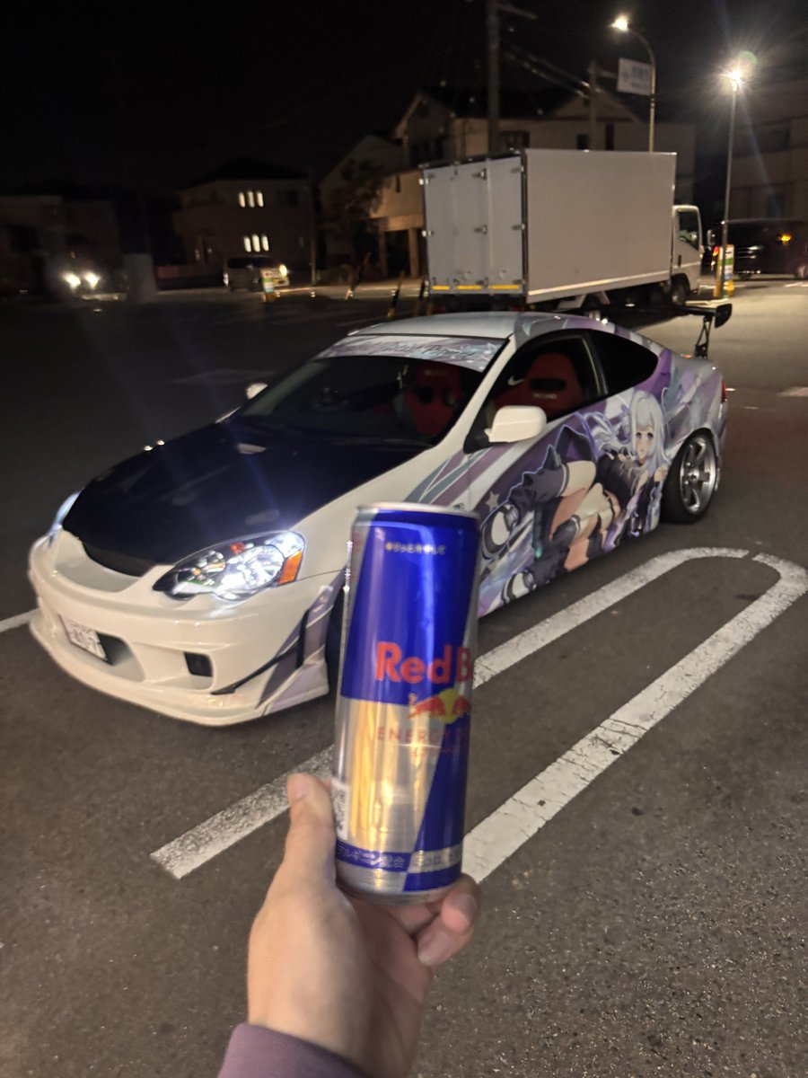 リファ tweet media