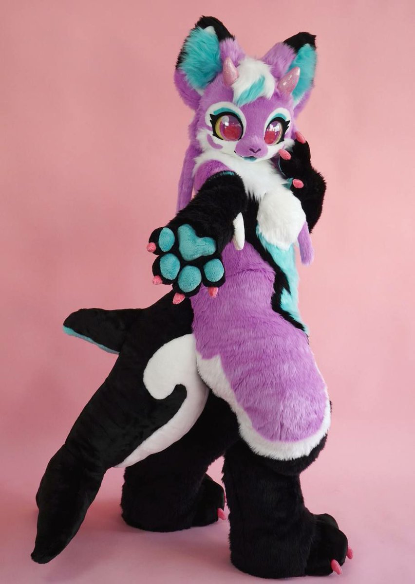 Kig_dragon's tweet photo. Weird fish 🐟 
#fursuitfriday https://t.co/mP0rfj18KH