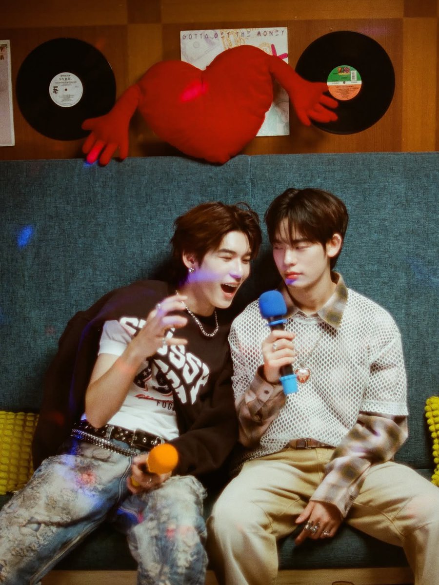 CRUSH ON TEETEE tweet media