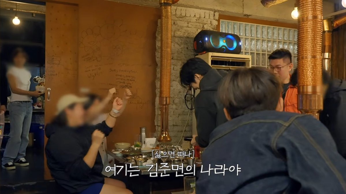 🎸코코🐰 tweet media