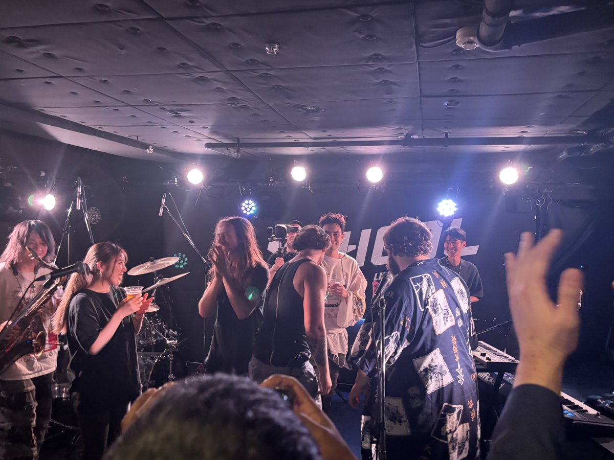 progre-fan tweet media