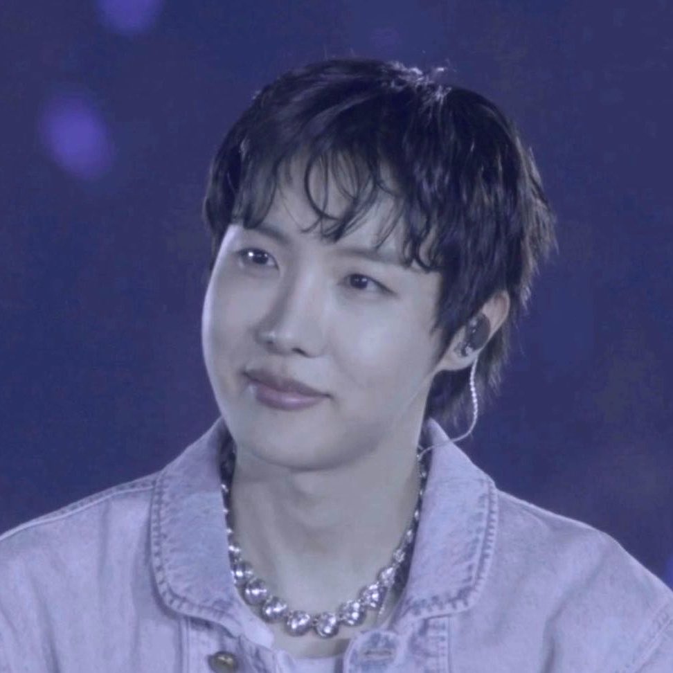 .𖥔 ݁ tweet media