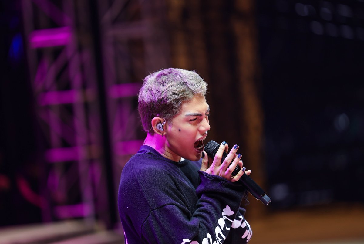 А́нна • милый маленький малыш 🏒 tweet media