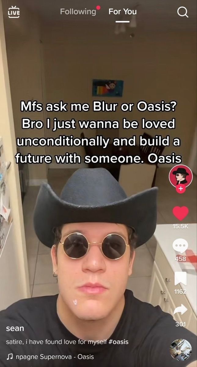 soph 🏋️ saw oasis tweet media