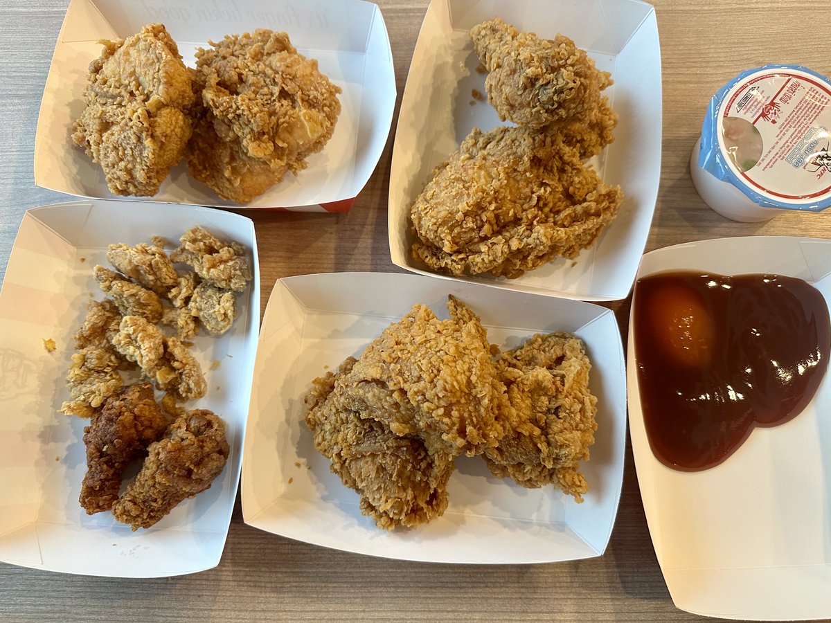 JeanMain tweet media