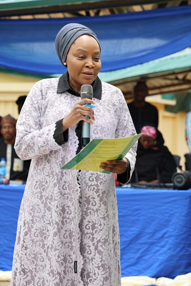 ubecnigeria's tweet photo. UBEC Flags Off Distribution of Instructional Materials to FCT Public Basic Schools

 The Universal Basic Education Commission (UBEC), in collaboration with the FCT Universal Basic Education Board, officially flagged off the distribution of instructional materials to public basic schools across the Federal Capital Territory (FCT). This initiative forms part of a nationwide drive to strengthen foundational education delivery.

This intervention underscores UBEC’s collective commitment to improving access, equity, and quality in basic education across Nigeria, ensuring that every child is equipped with the tools needed to learn effectively and thrive.

As part of the programme, over 7 million core textbooks are being deployed, alongside thousands of ancillary learning materials such as exercise books and writing materials. In addition, more than 40 interactive SMART boards and over 30 desktop computers are being distributed to enhance digital learning in classrooms.

These efforts complement broader national achievements, including:

Distribution of over 400,000 teaching and learning materials nationwide

Targeted interventions reaching out-of-school children

Continuous teacher capacity-building programmes that have trained over 500 teachers

Through sustained collaboration with State Universal Basic Education Boards (SUBEBs) and education stakeholders, UBEC continues to advance reforms that improve literacy, numeracy, and overall learning outcomes nationwide.

“Education remains the foundation of national development, and this initiative reflects our ongoing resolve to ensure no child is left behind,” said Dr. Aisha @AishaMGarba Garba, Executive Secretary UBEC.

Department of Corporate Communications, UBEC