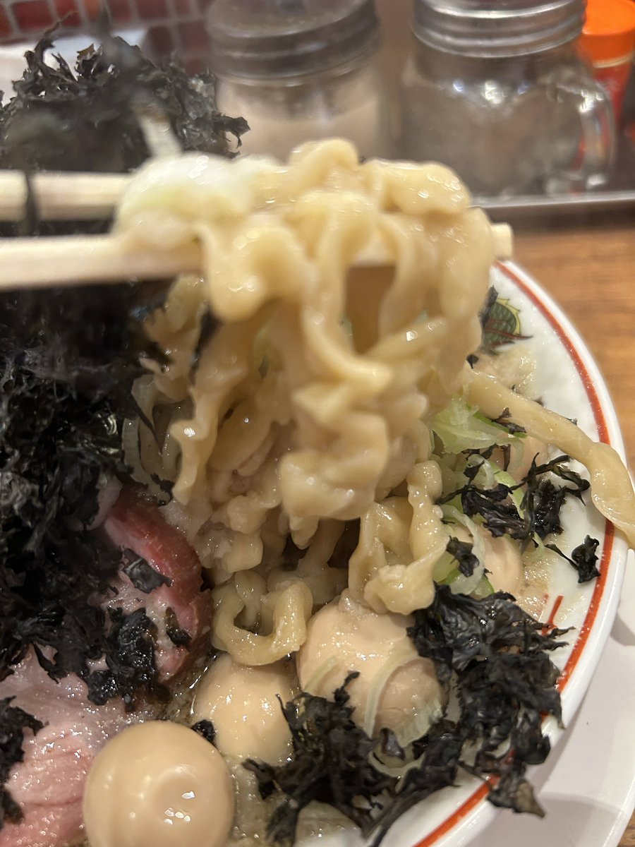 としや tweet media