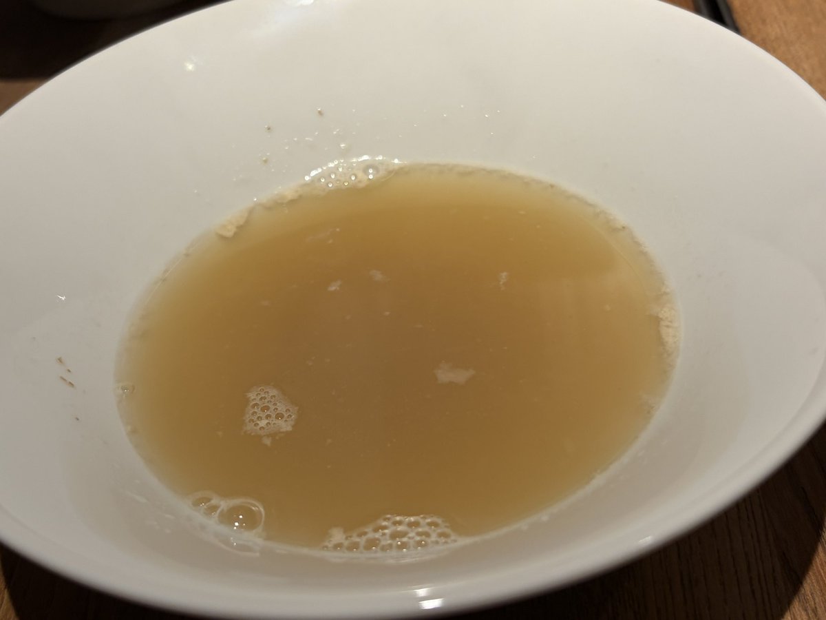 みさとん tweet media