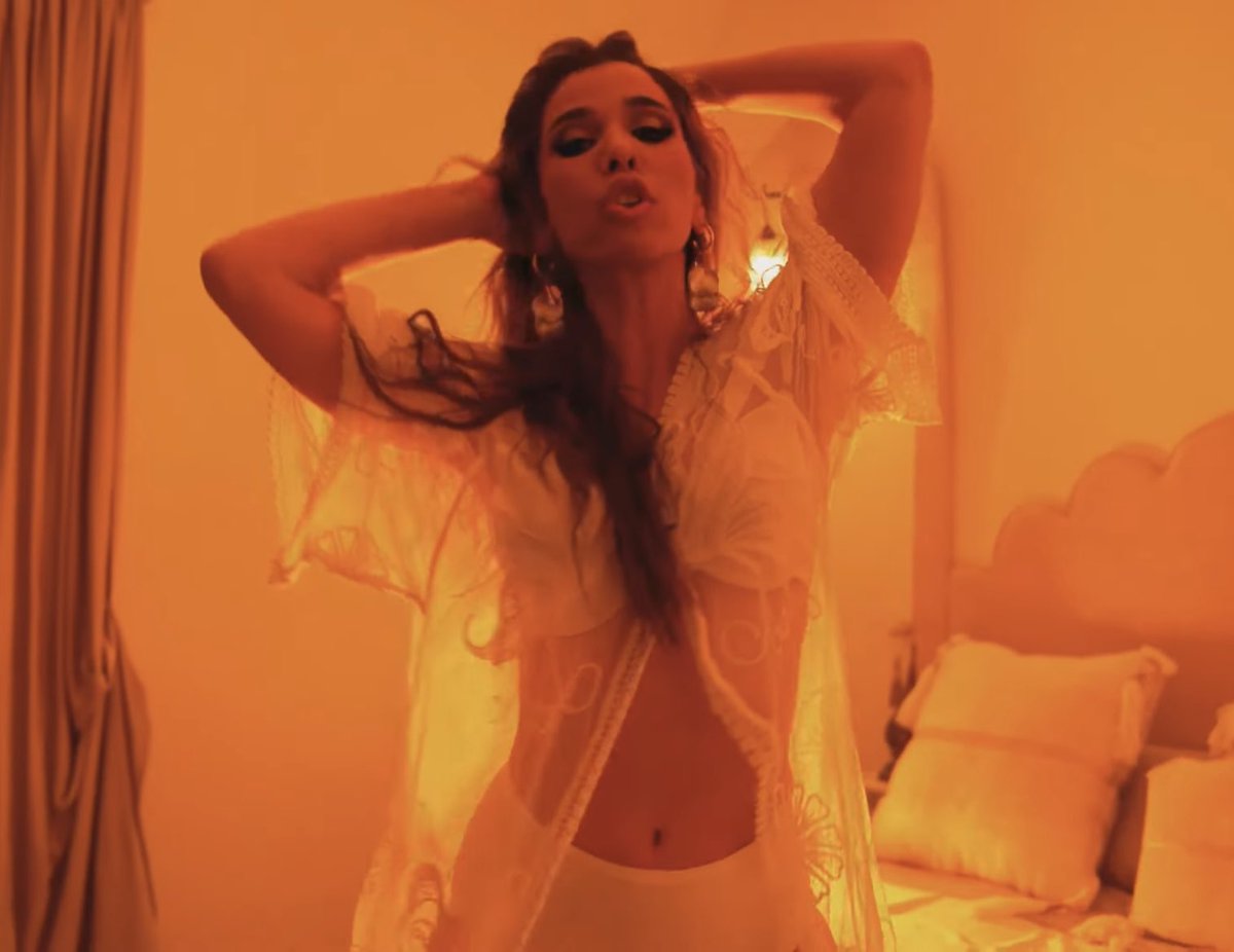 No te pierdas “Saliva”, lo nuevo de la cantante española Natalia. 

➡️ youtu.be/ORgNy8yDn5o?is…