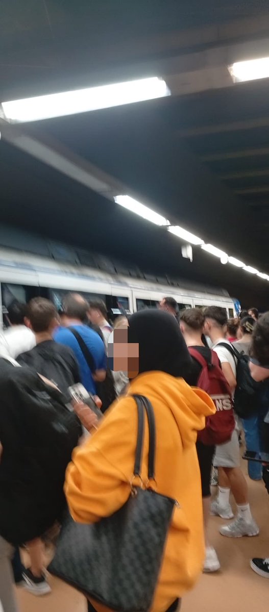 Linea9sinB tweet media