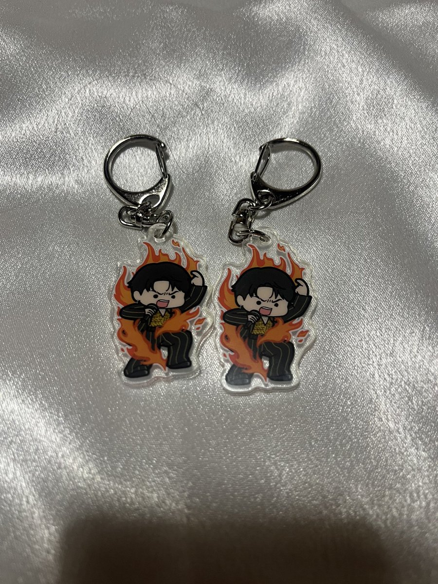 𝐚𝐬𝐬𝐮~🥂 tweet media