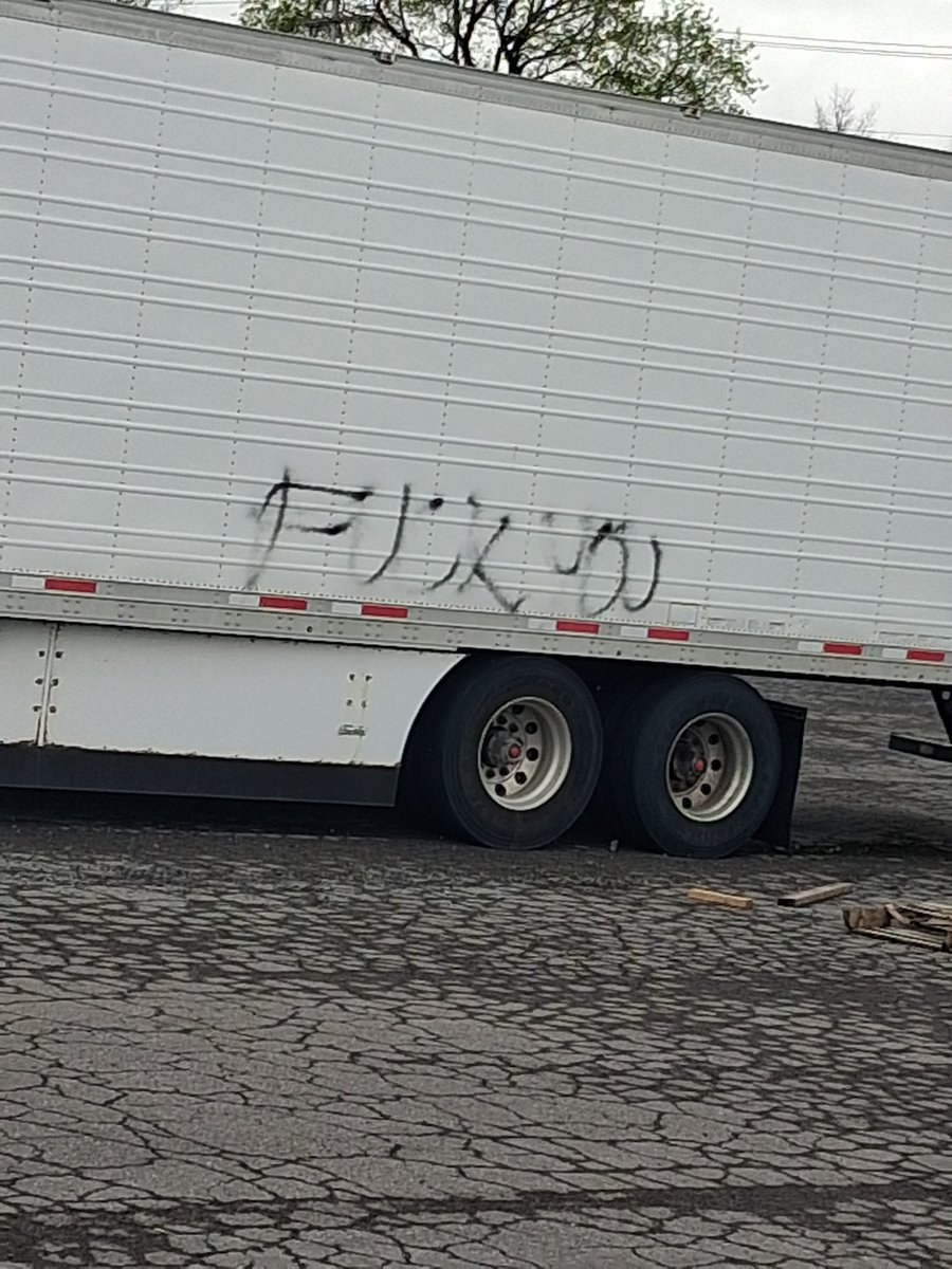 Q Moe Dee tweet media